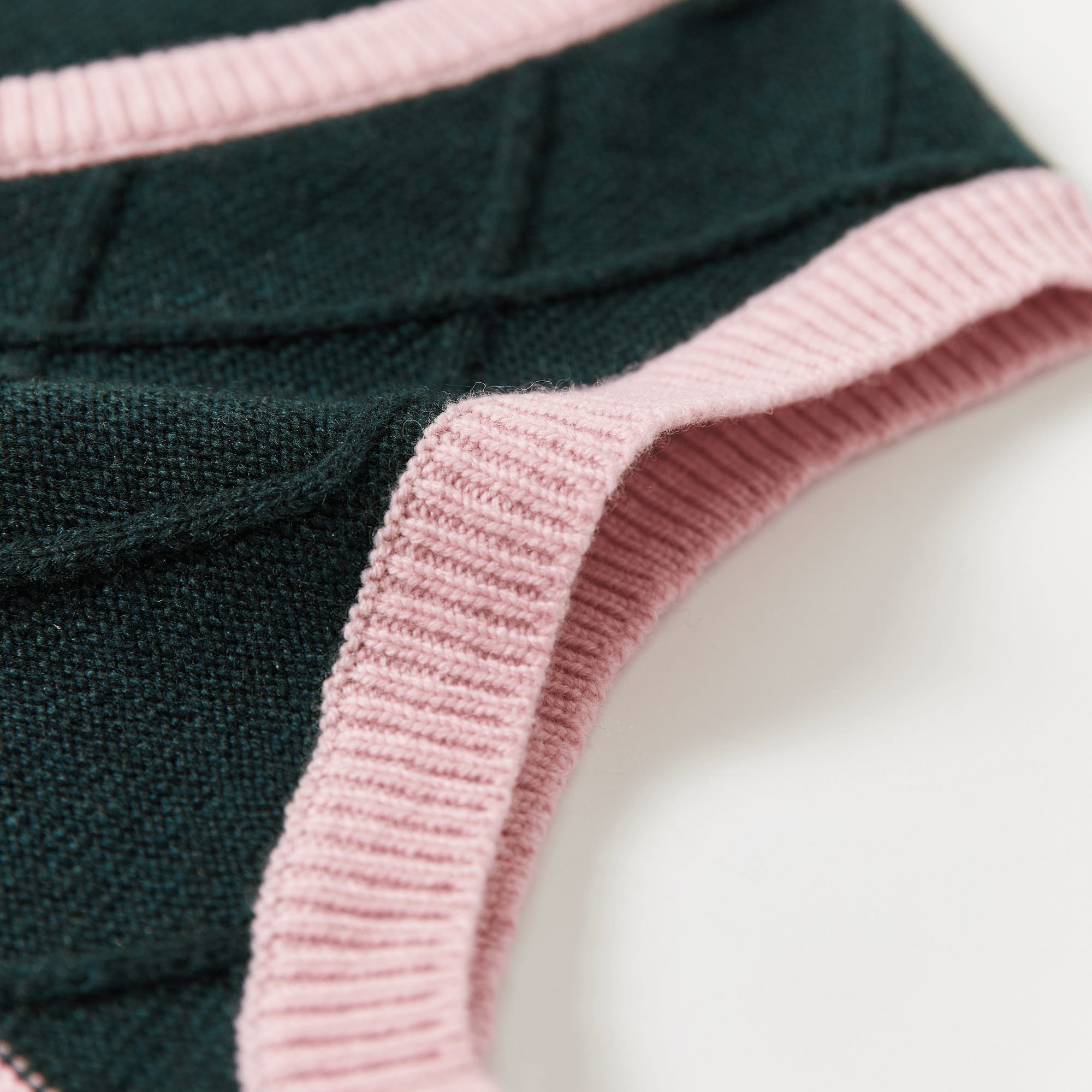 Keypote Knitted Vest - Forest Green - Erthe Golf