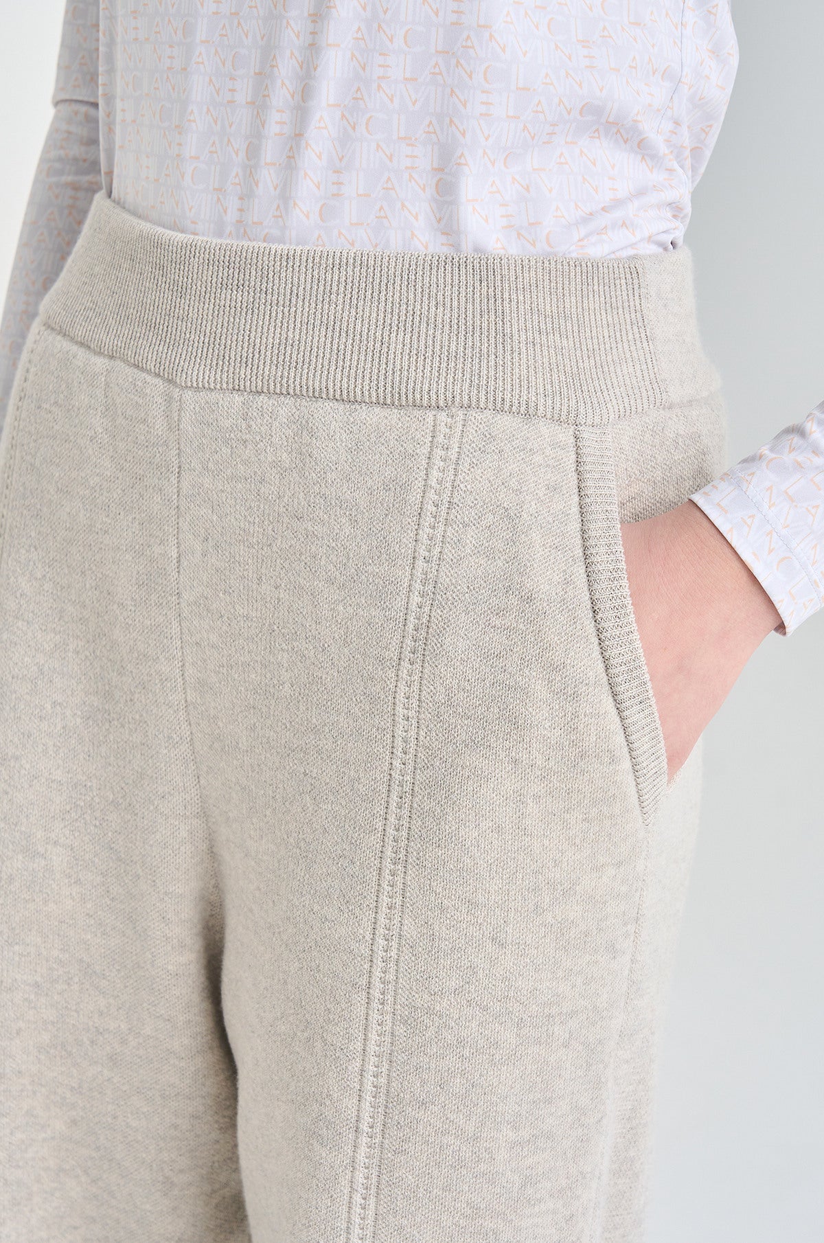 Lanvin Blanc Women's Pants - White Grey - Erthe Golf