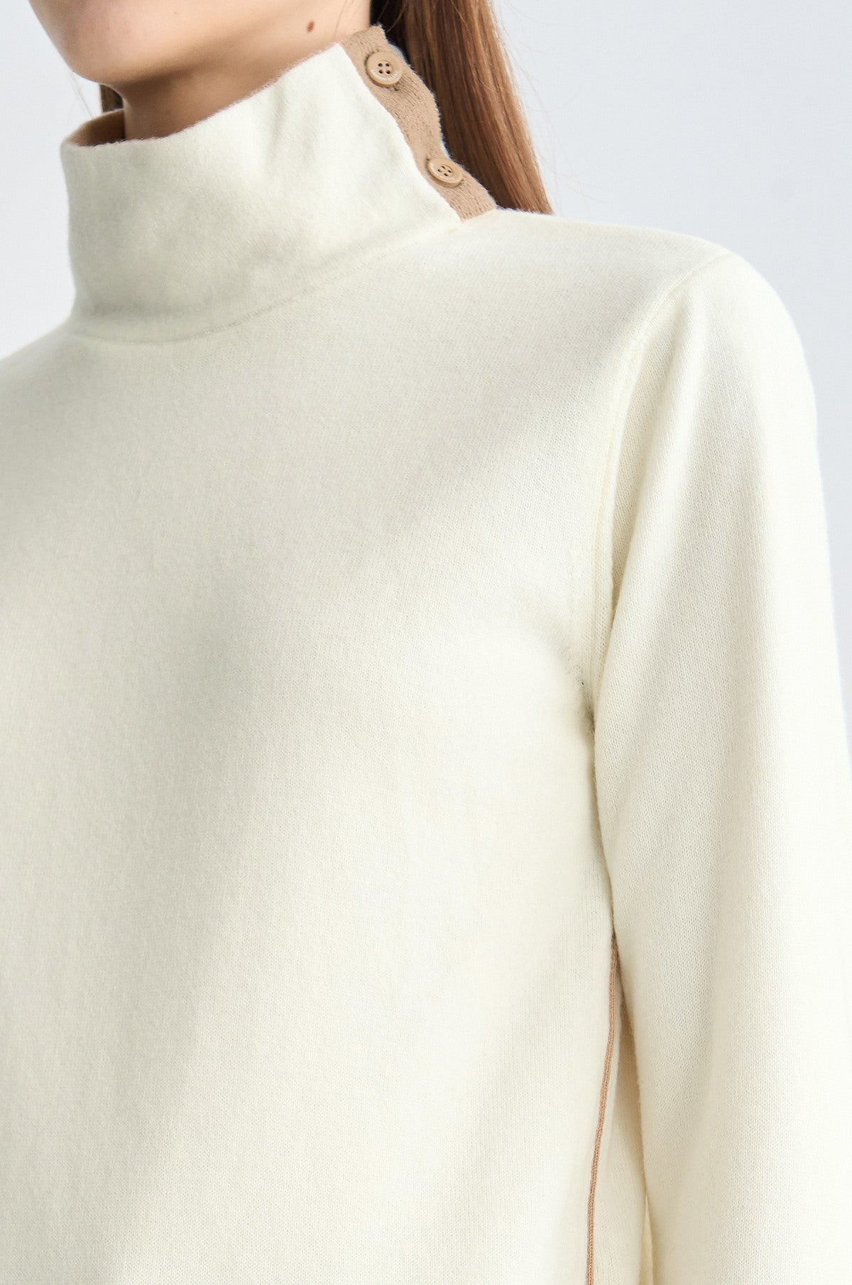 Lanvin Blanc Women's Turtle Neck Top - Ivory - Erthe Golf