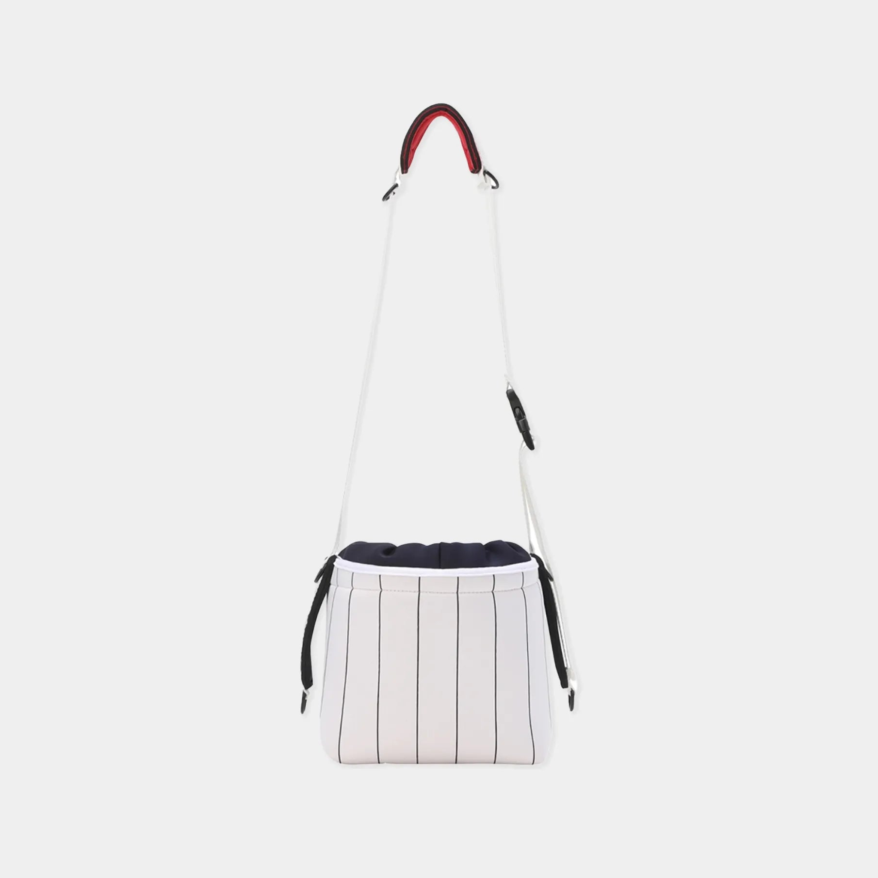 Pearly Gates Neoprene String Tote - White | Erthe Golf Pearly Gates Neoprene String Tote - White | Erthe Golf