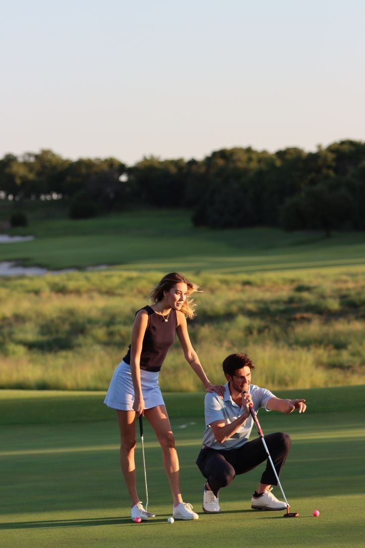 Styling Guide: Effortless Golf Outfits with Bundles - Erthe Golf