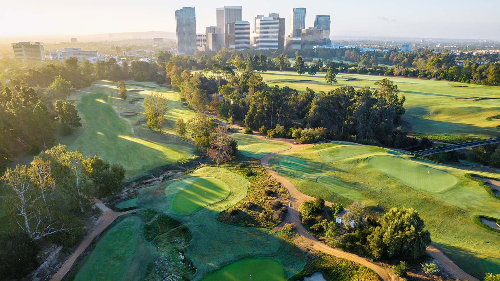 A Complete Guide to Los Angeles Country Club - Erthe Golf