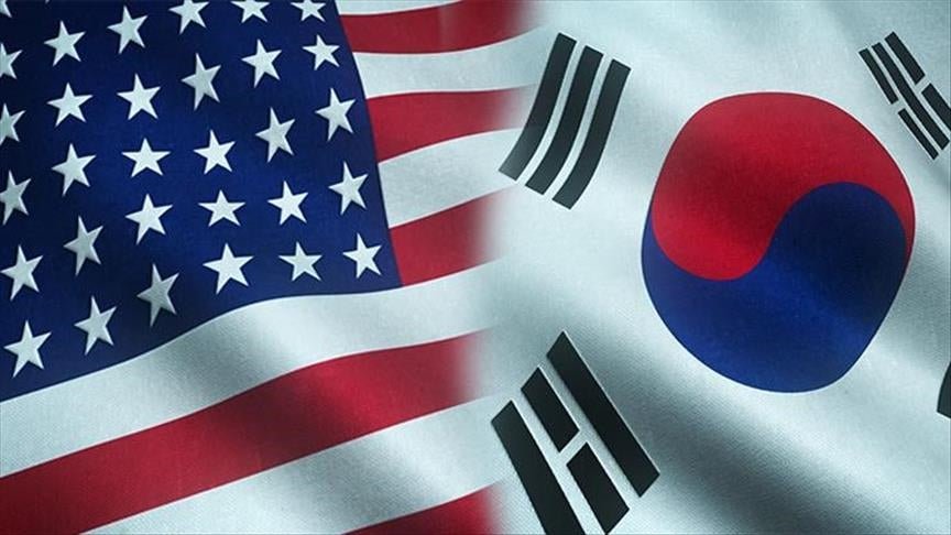 Korean Golf Apparel vs. American Golf Apparel: Decoding the Style Shift - Erthe Golf