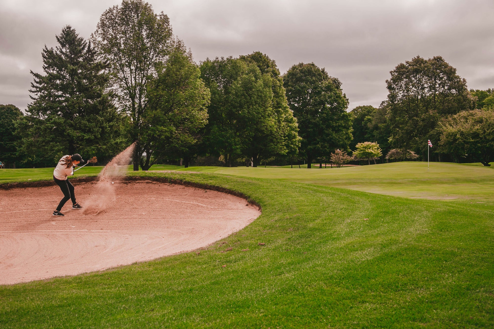 Ultimate Women's Golf Guide: From Beginner to Confident Player