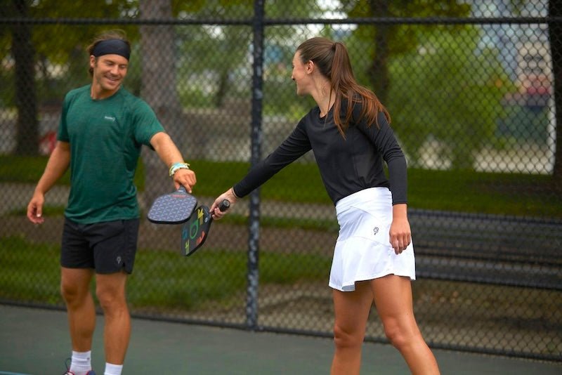 What to Wear to a Pickleball Game - Erthe Golf