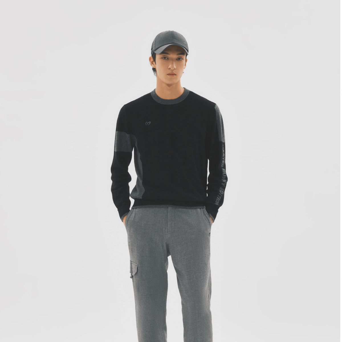 Master Bunny Edition Men's Velcro Cap - Black - Erthe Golf
