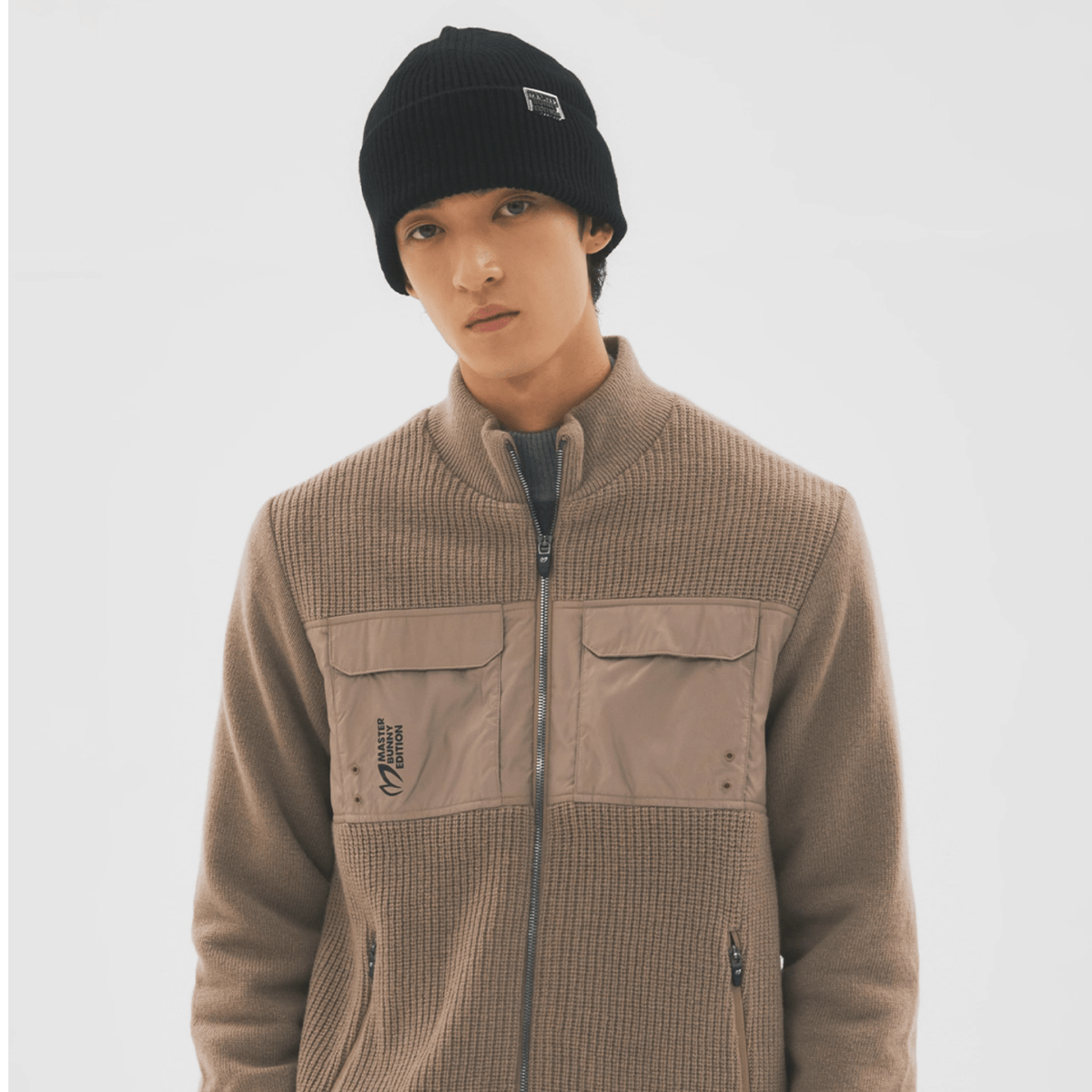 Master Bunny Edition Men's Cardigan Jacket - Beige - Erthe Golf