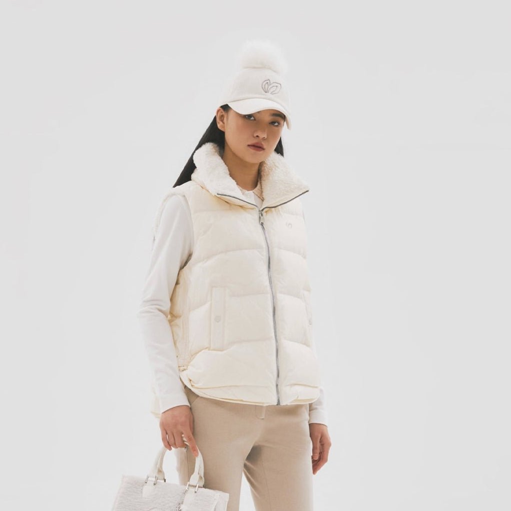Master Bunny Edition Women's Fur Cap - White - Erthe Golf