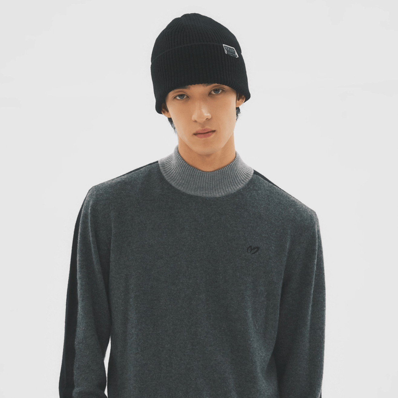 Master Bunny Edition Men's Knit Top - Grey - Erthe Golf