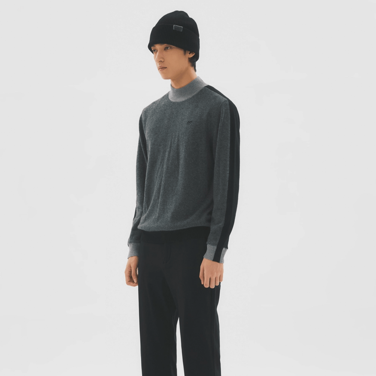 Master Bunny Edition Men's Knit Top - Grey - Erthe Golf