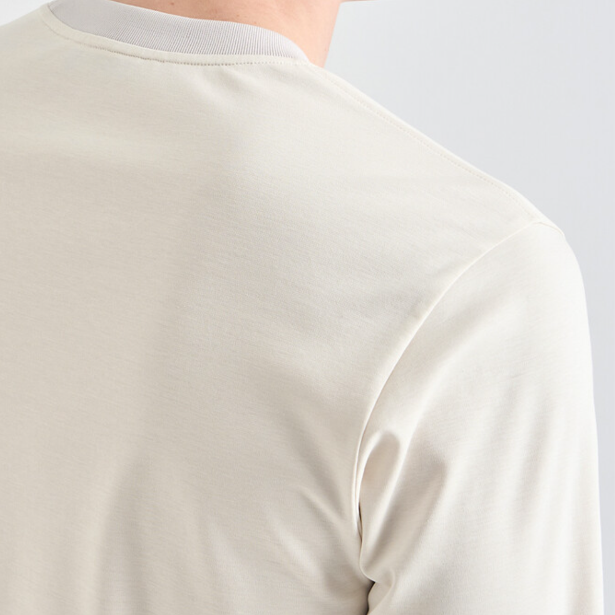 Men's Contrast Trim Top - Ivory - Erthe Golf