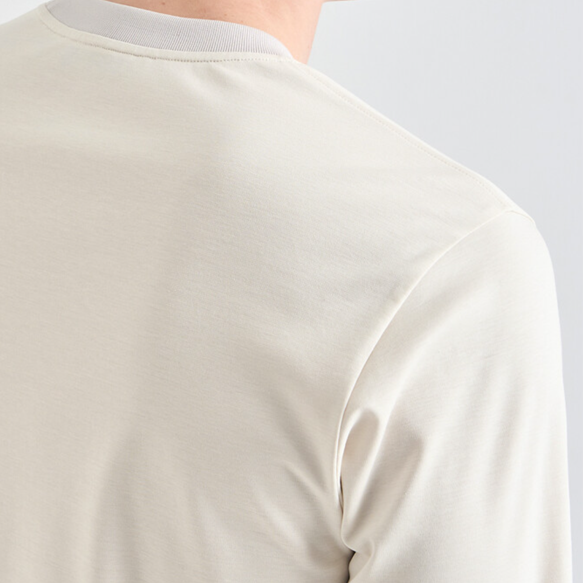 Men's Contrast Trim Top - Ivory - Erthe Golf
