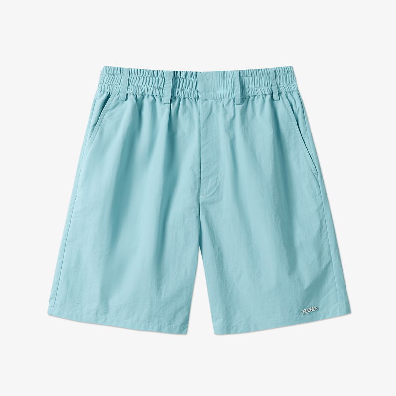 The Summer Essentials Wind Look