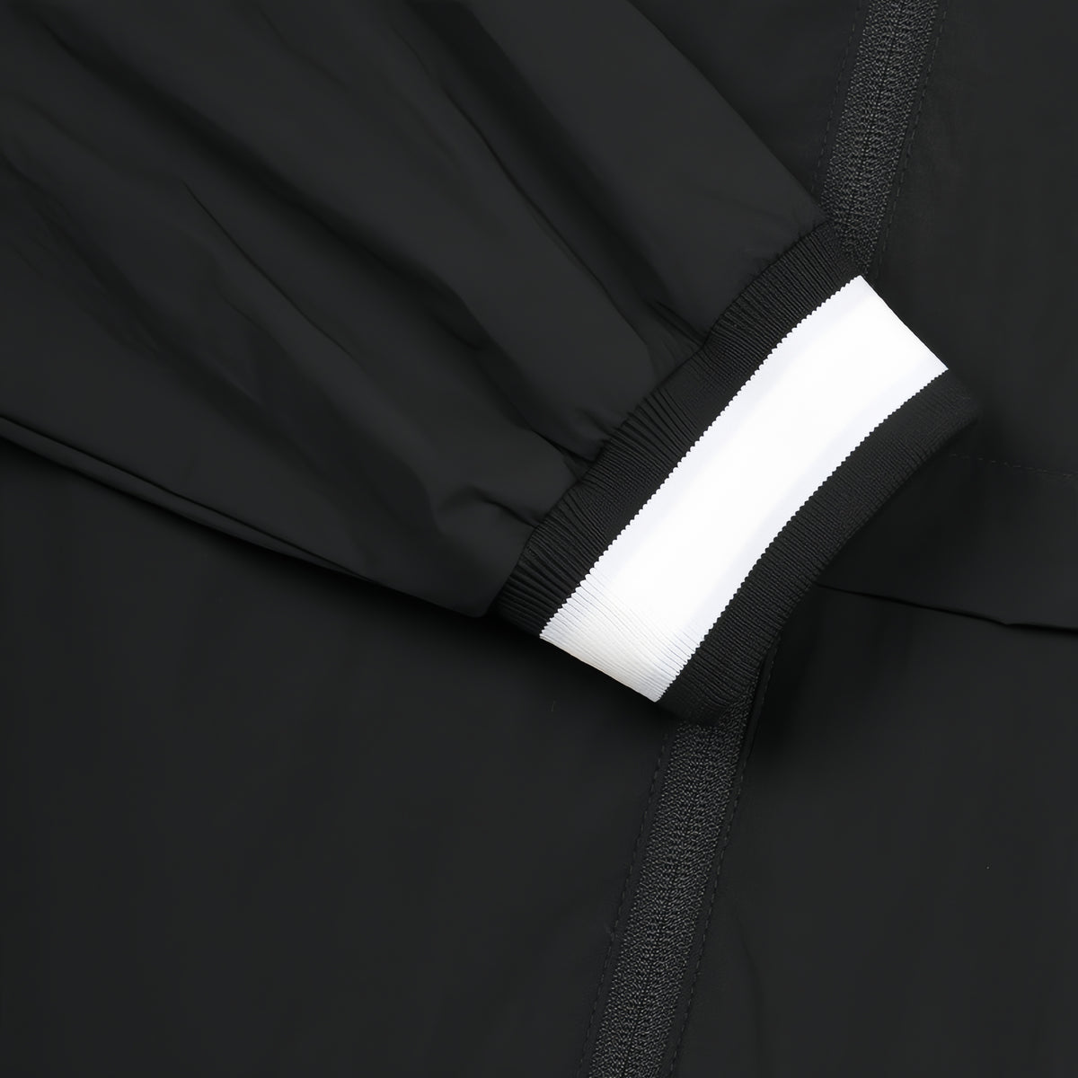 Golden Bear Women's Woven Jacket - Black - Erthe Golf