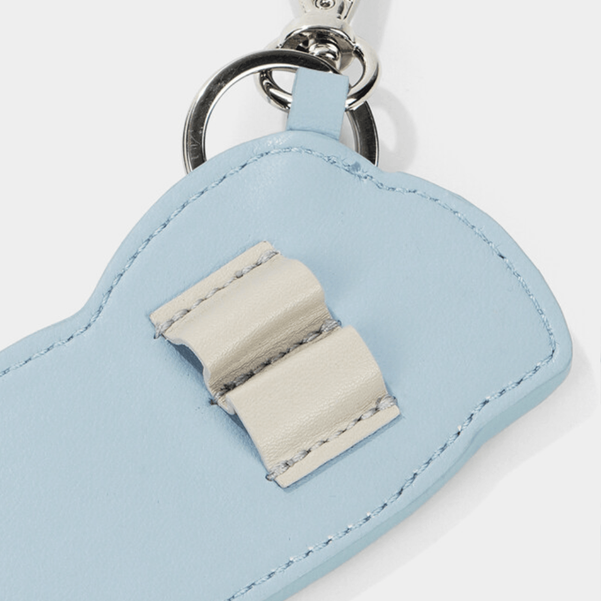 Leather Ball Marker Keyring - Light Blue - Erthe Golf