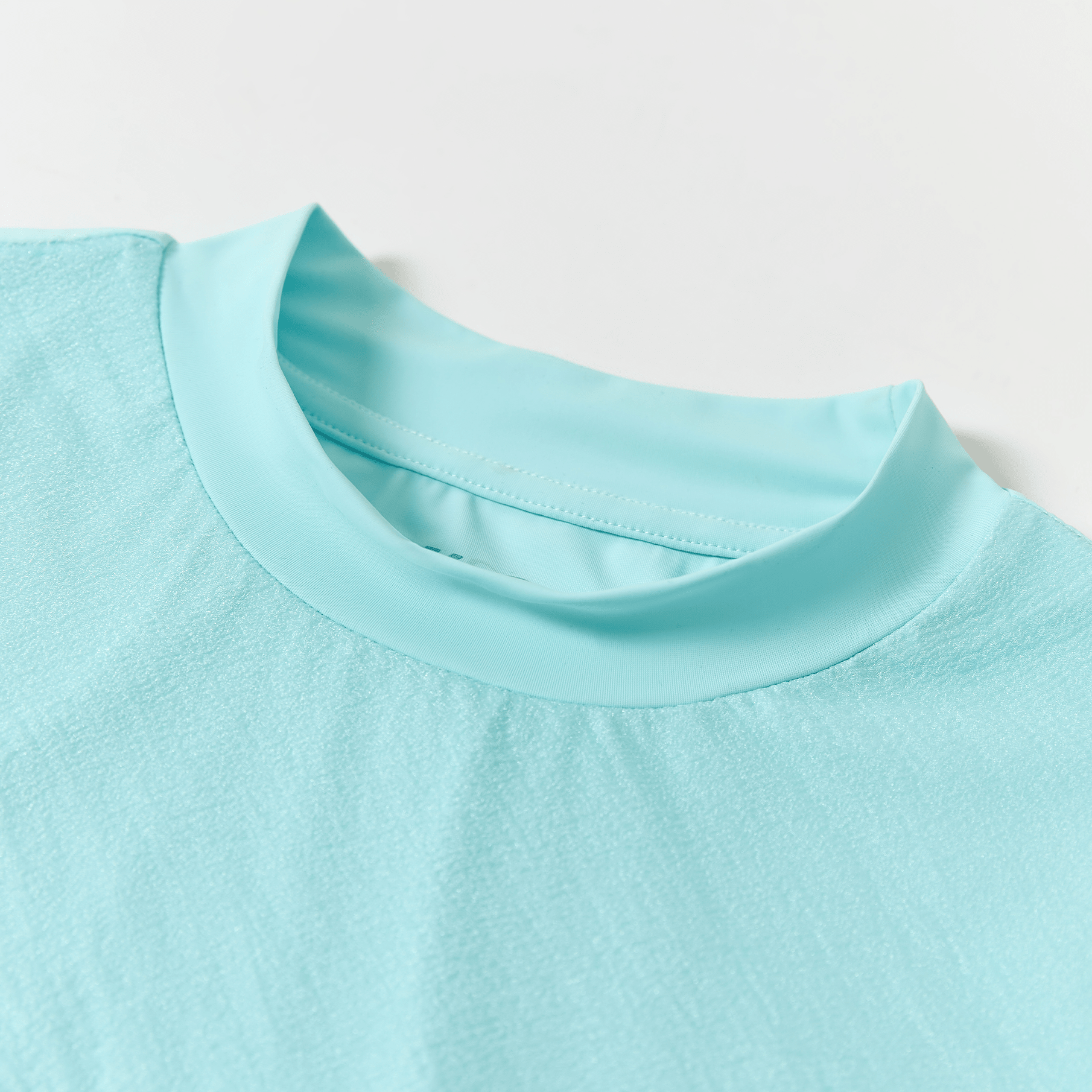 Women's Lightweight T-Shirt - Aqua Blue - Erthe Golf