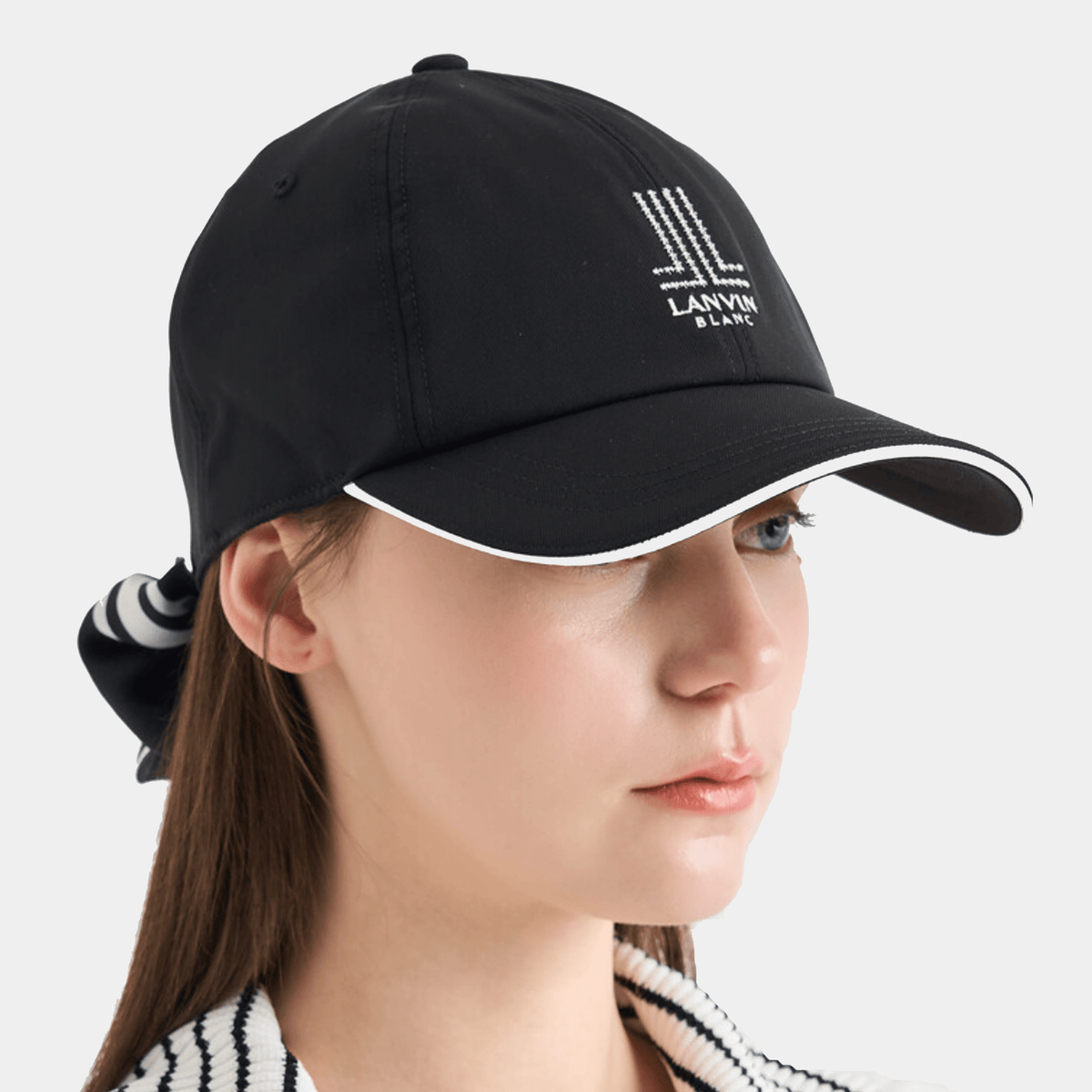 Women's Logo Cap & Scarf - Black - Erthe Golf