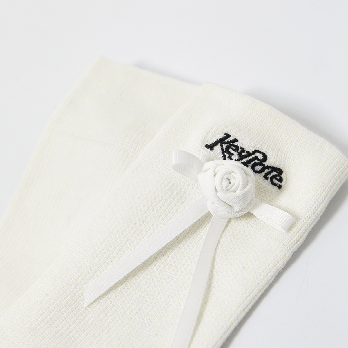 Keypote Women's Ribbon Rose Sport Socks - White - Erthe Golf