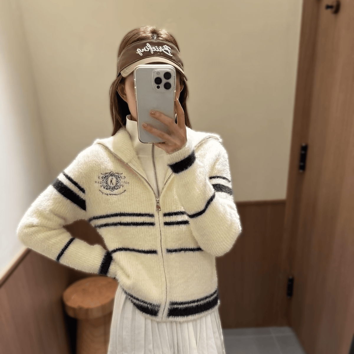 Women's Zipped Sweater - White - Erthe Golf