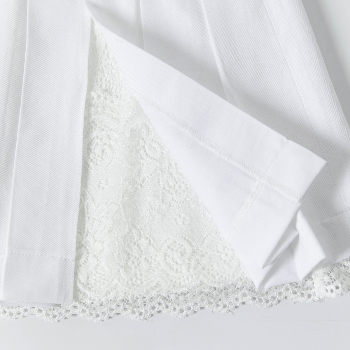 Keypote Pleated Lace White Skirt - Erthe Golf