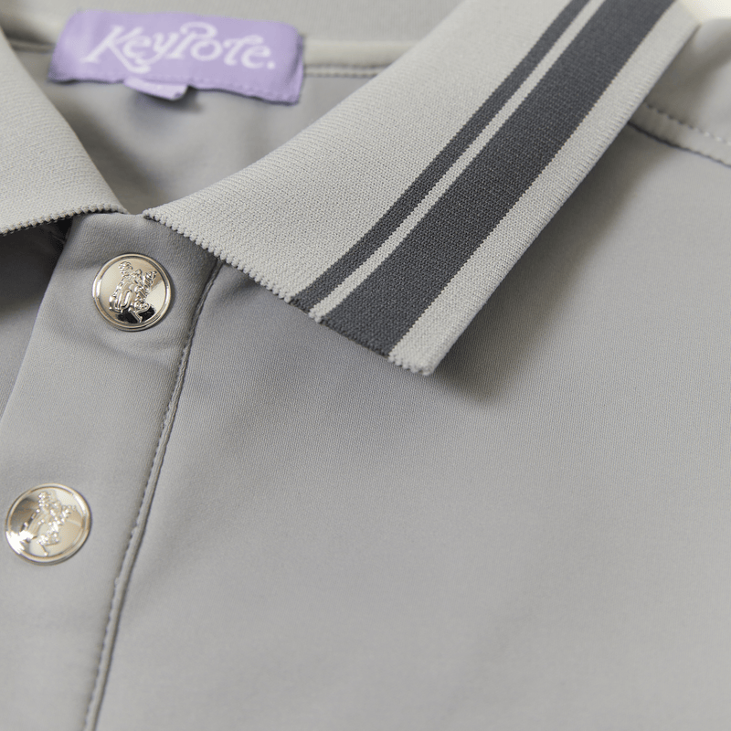 The Chic Minimalist Fairway Look