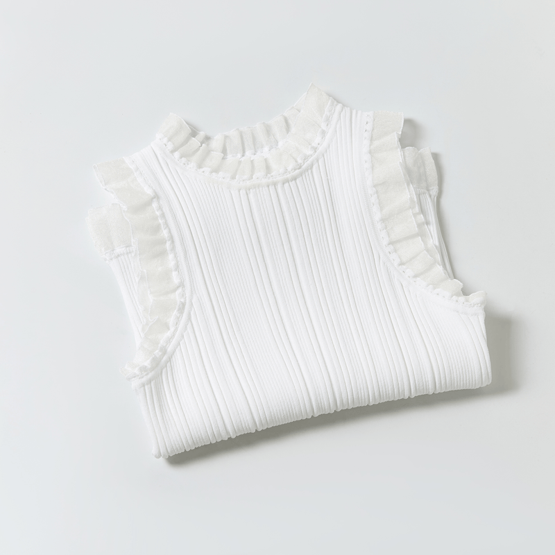 The Clean Aesthetic Course Look