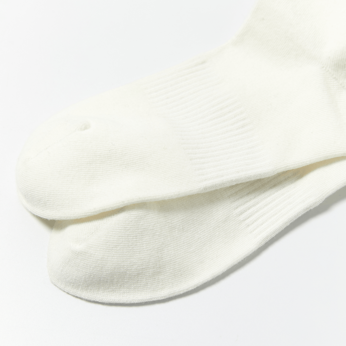Keypote Women's Lace Calf Socks - White - Erthe Golf