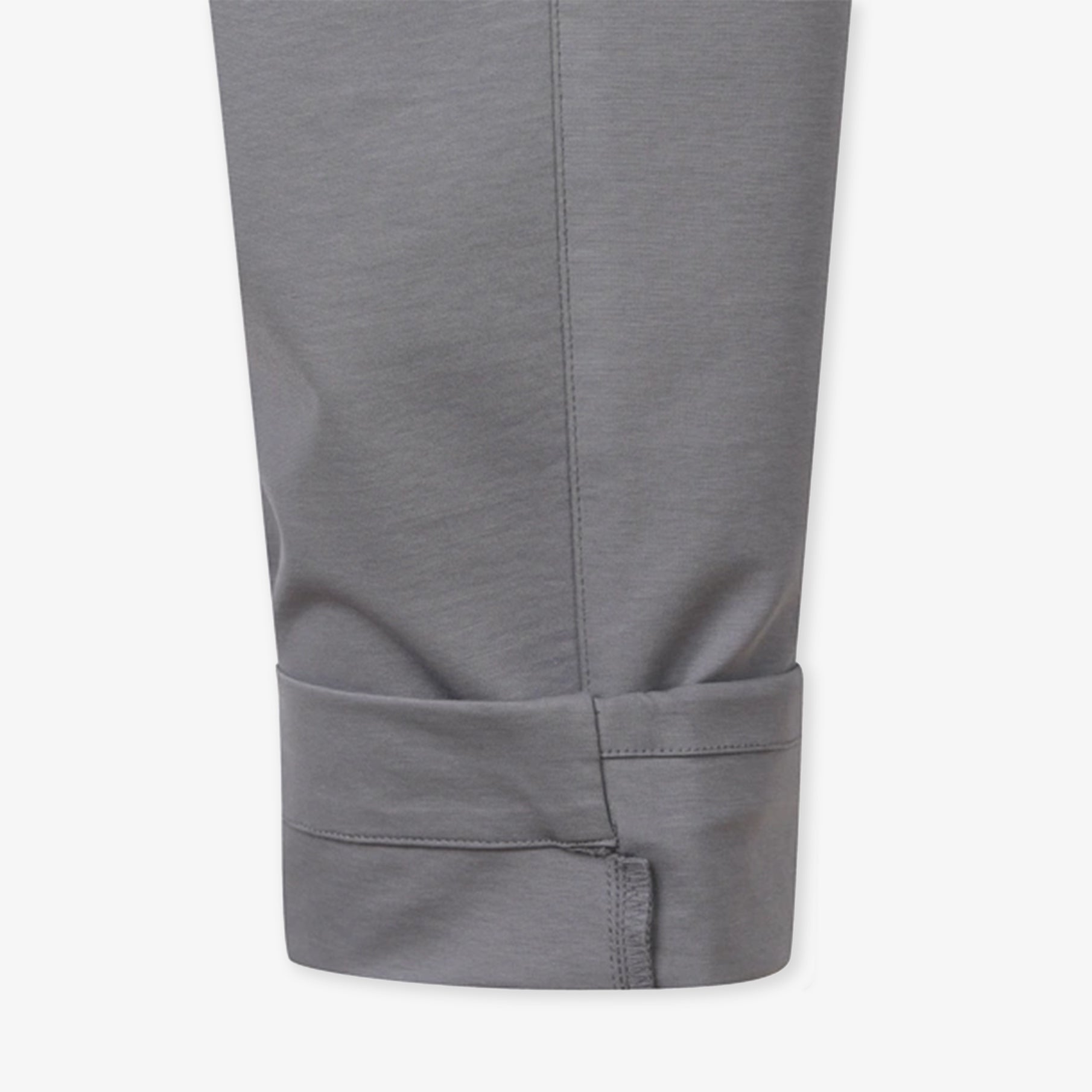 Master Bunny Edition Men&#39;s Roll Up Pocket Pants - Gray - Erthe Golf