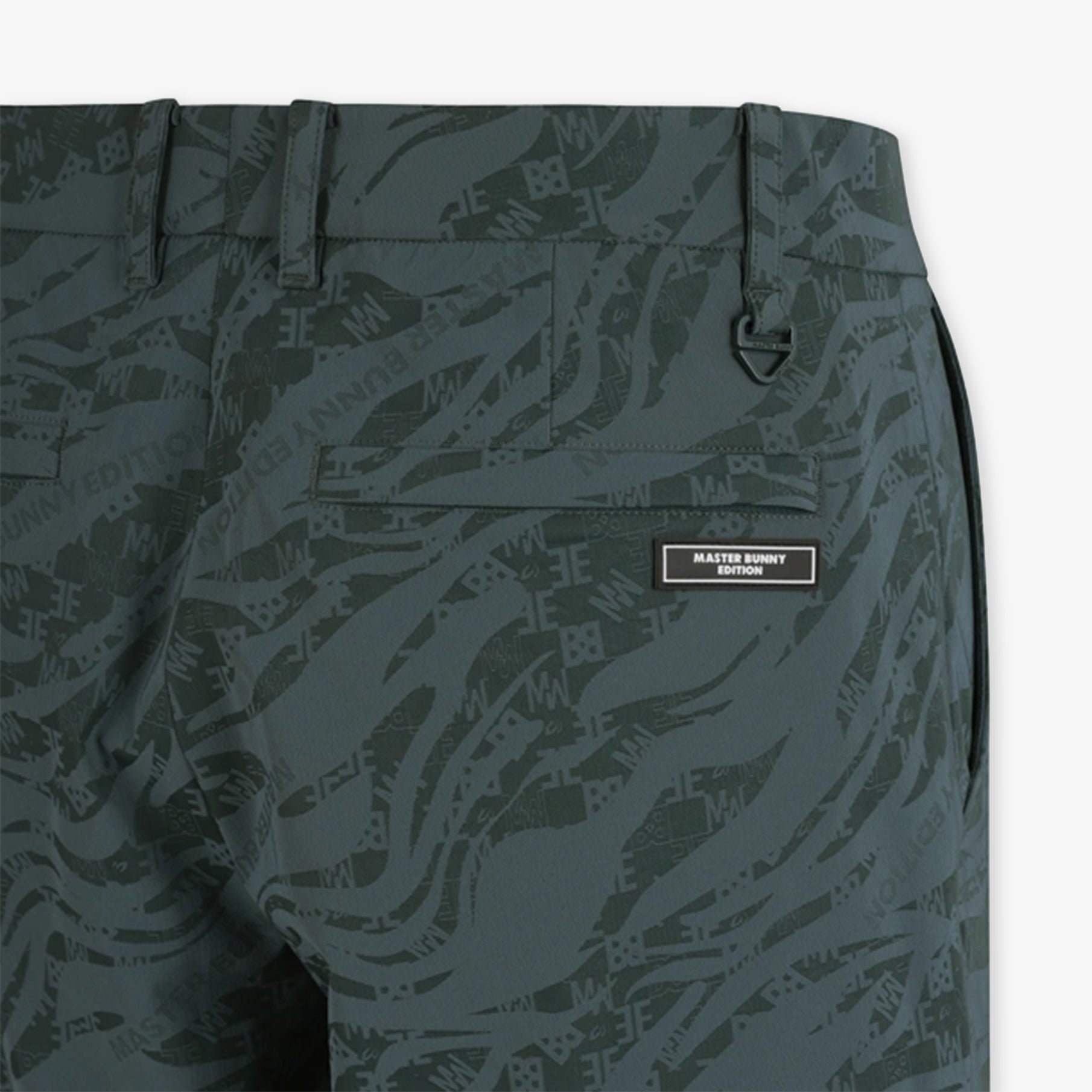 Master Bunny Edition Men&#39;s Zebra Shorts - Green - Erthe Golf