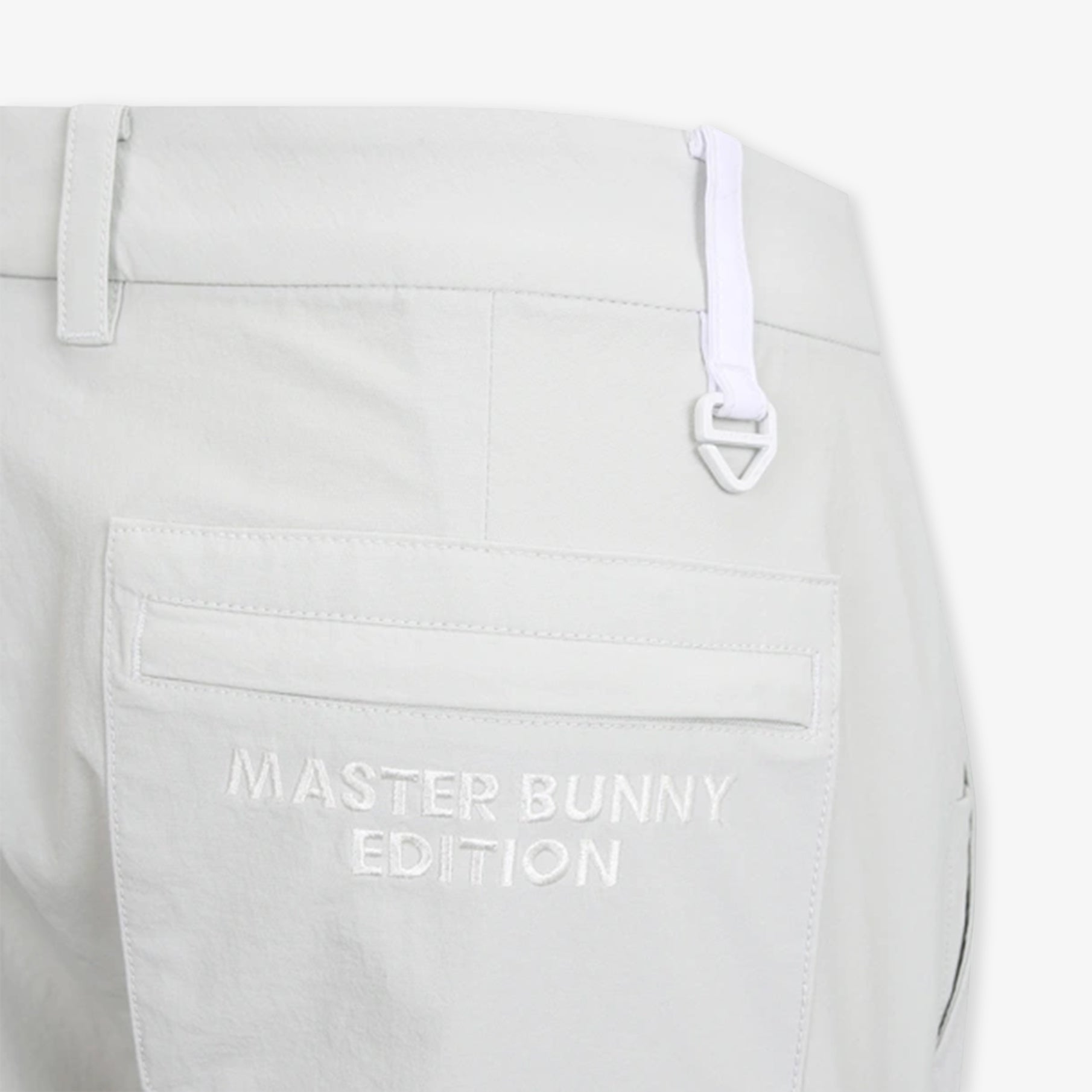 Master Bunny Edition Men's Roll Up Pants - White - Erthe Golf