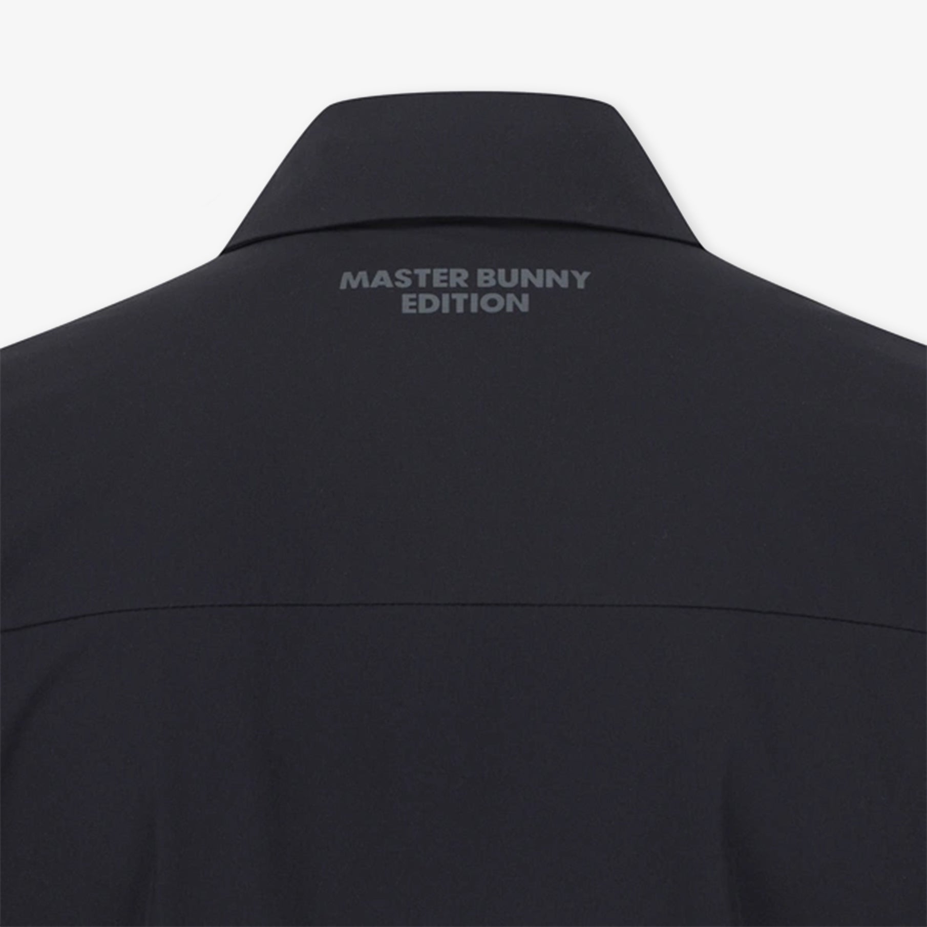 Master Bunny Edition Men&#39;s Pocket Shirt - Black - Erthe Golf