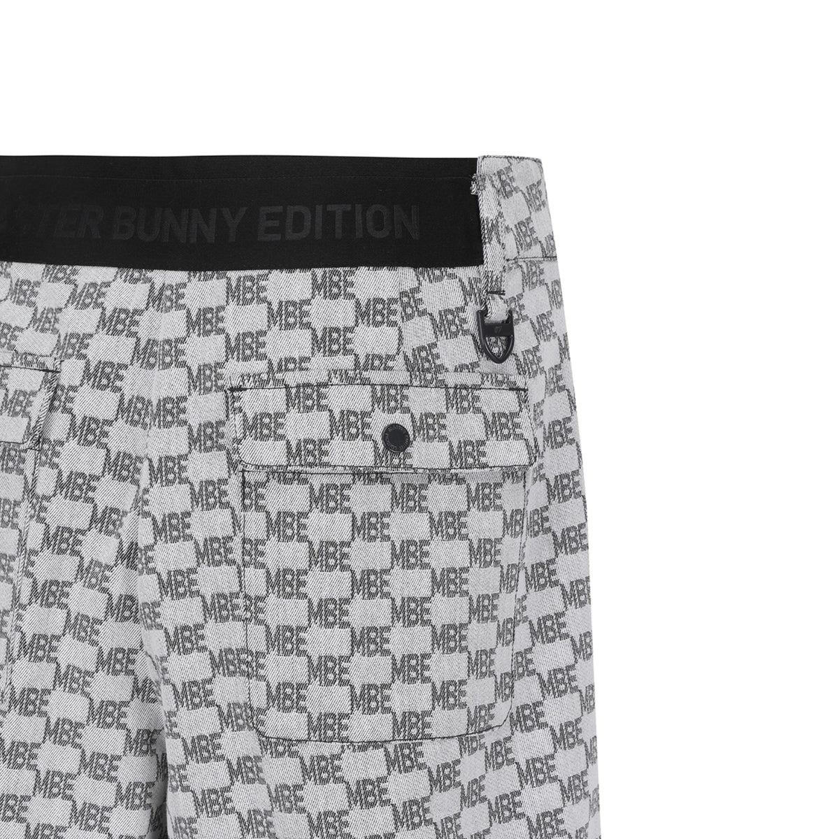 Master Bunny Edition Women's Logo Shorts - Grey - Erthe Golf