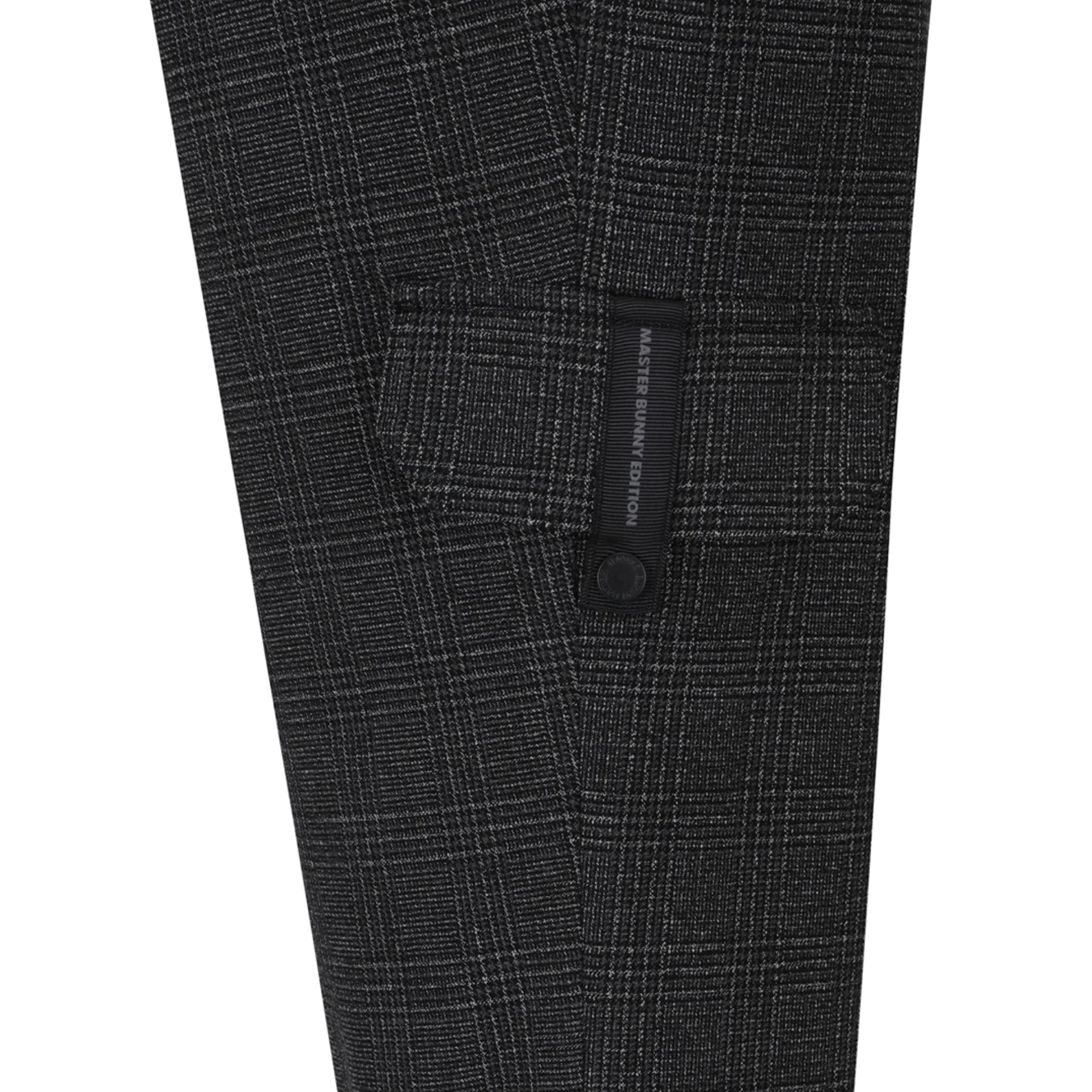 Master Bunny Edition Men&#39;s Straight Pants - Balck - Erthe Golf
