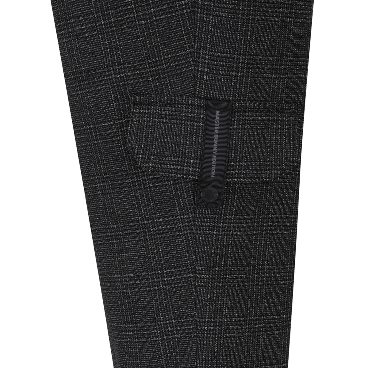 Master Bunny Edition Men's Straight Pants - Balck - Erthe Golf
