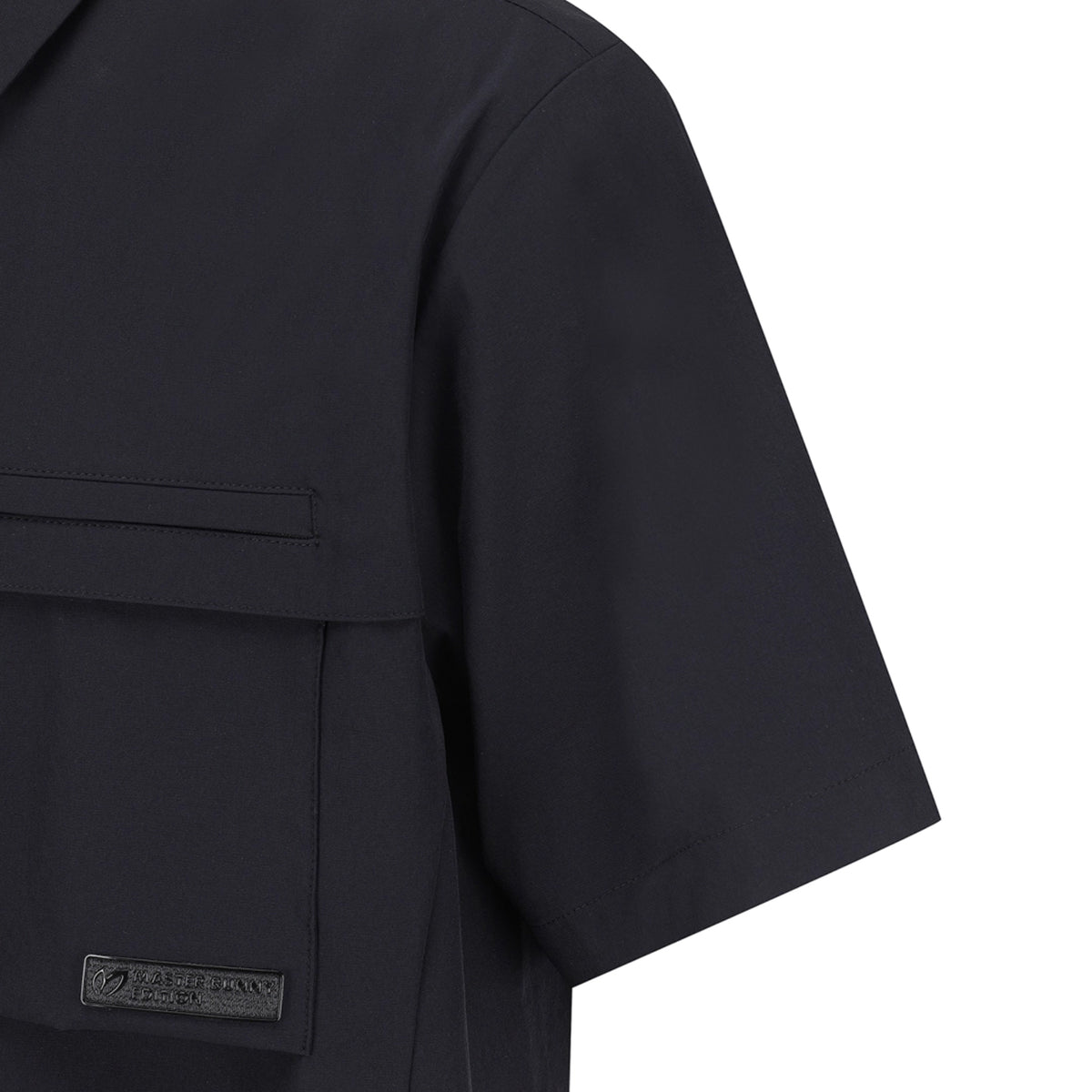 Master Bunny Editionn Men's Pocket Top - Black - Erthe Golf
