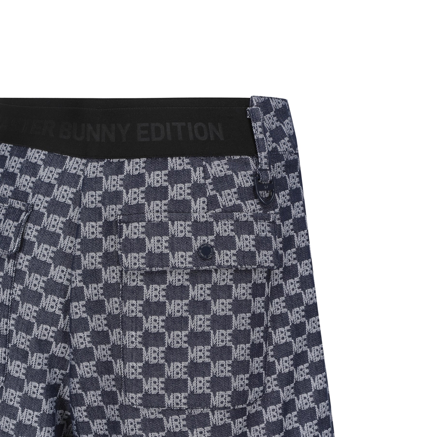 Master Bunny Edition Women&#39;s Logo Shorts - Navy - Erthe Golf