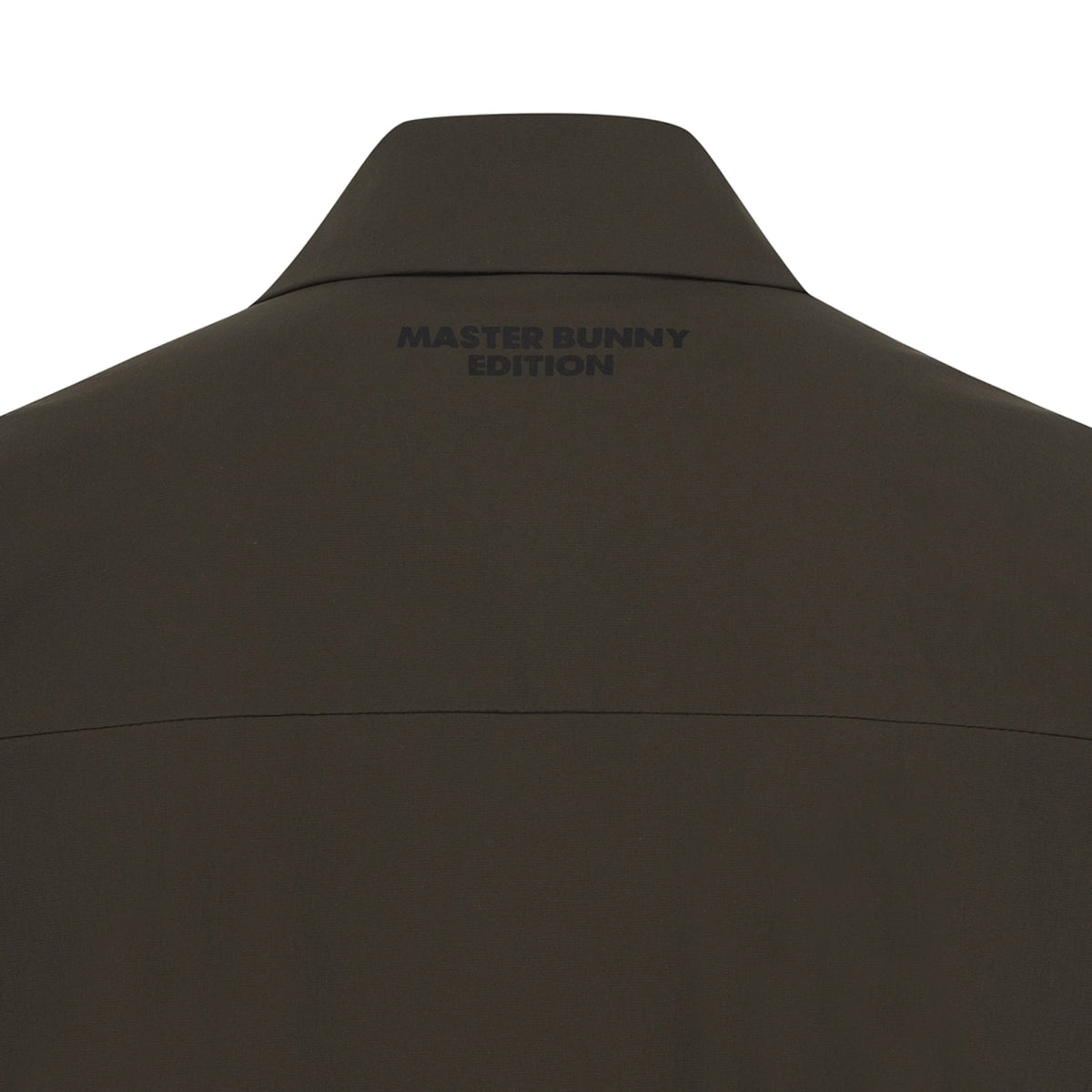 Master Bunny Editionn Men's Pocket Top - Brown - Erthe Golf