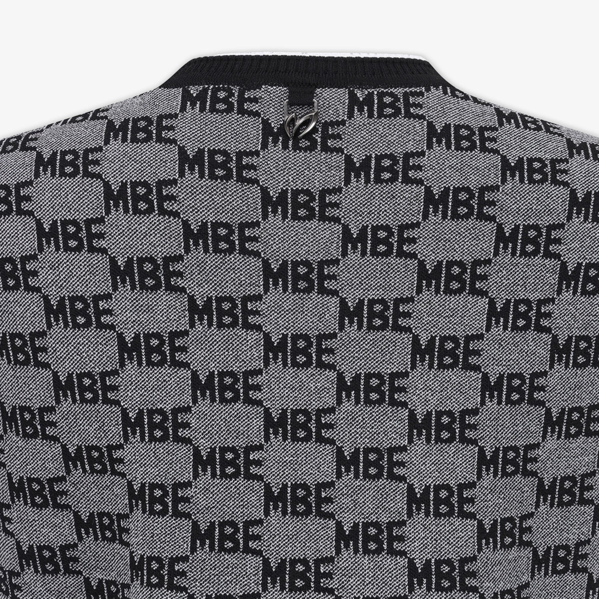 Master Bunny Edition Women's Logo Vest - Black - Erthe Golf
