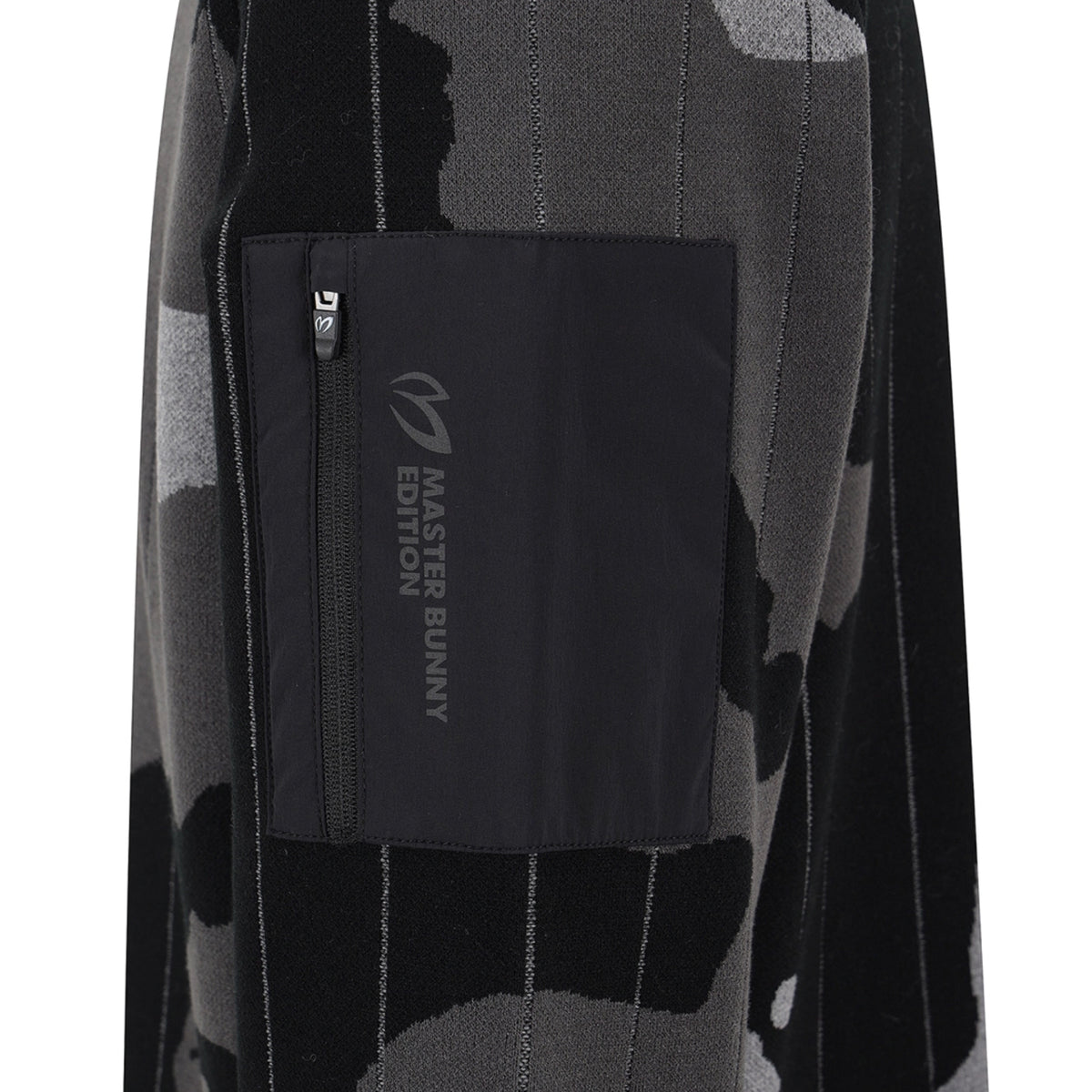 Master Bunny Edition Men's Camo Top - Black - Erthe Golf