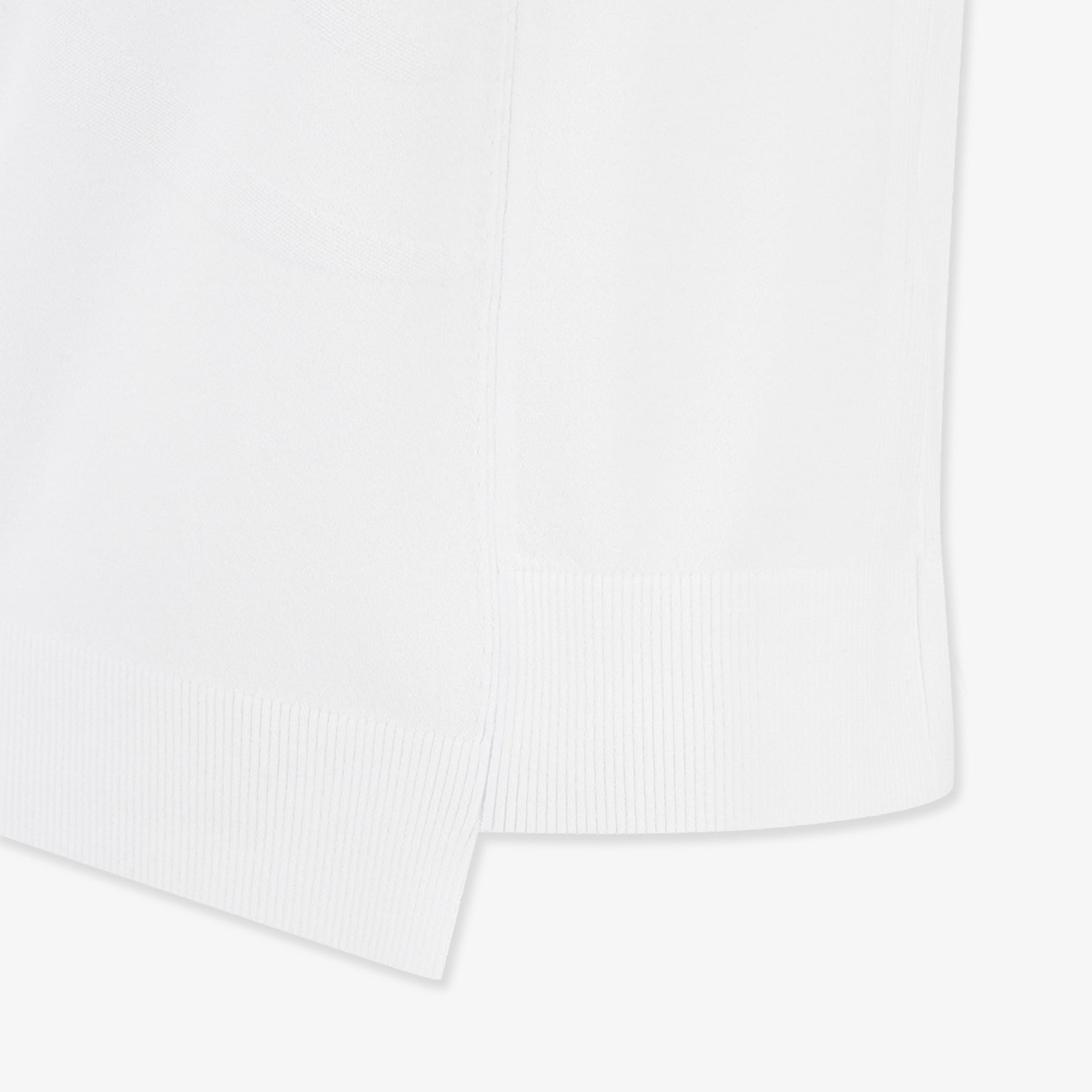 Master Bunny Edition Women&#39;s Knit Top - White - Erthe Golf