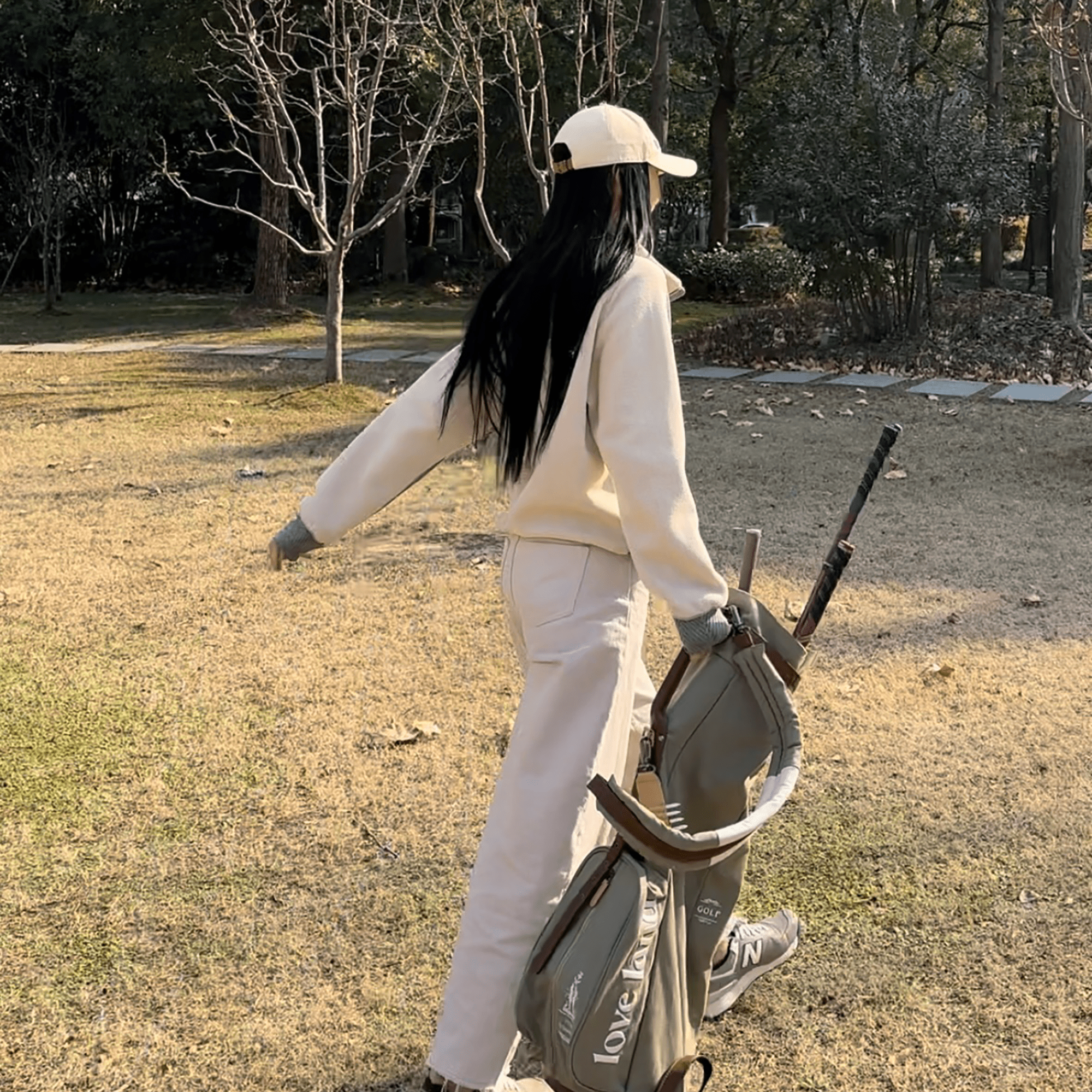 Loveland Women's Sweater - Grey - Erthe Golf