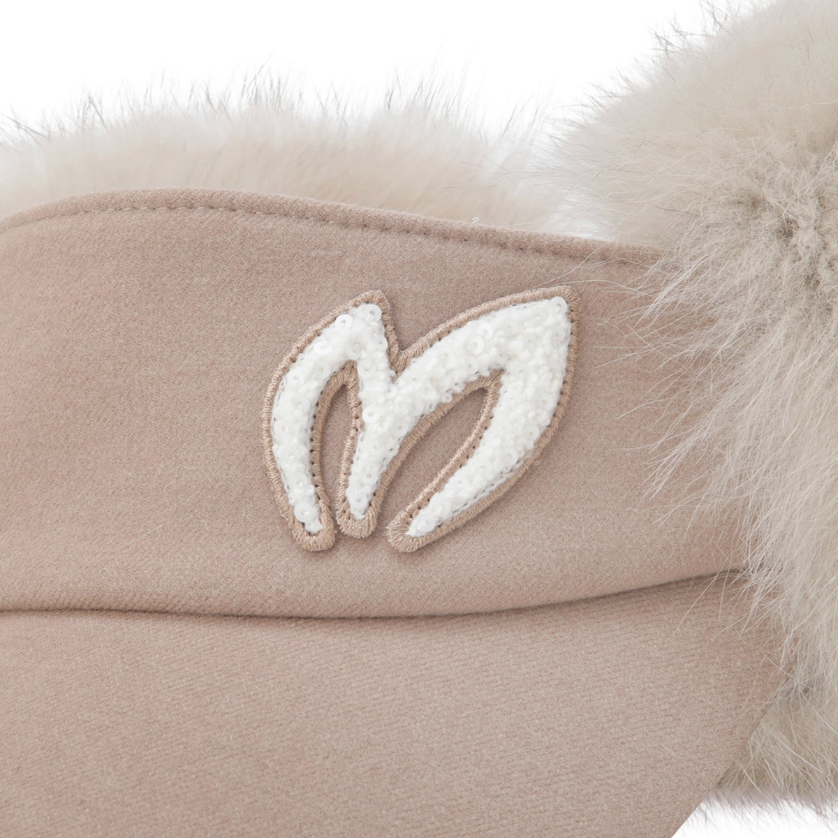 Master Bunny Edition Women's Fur Visor - Beige - Erthe Golf