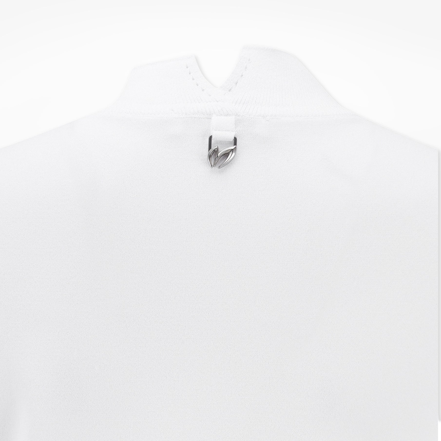 Master Bunny Edition Women&#39;s Knit Top - White - Erthe Golf