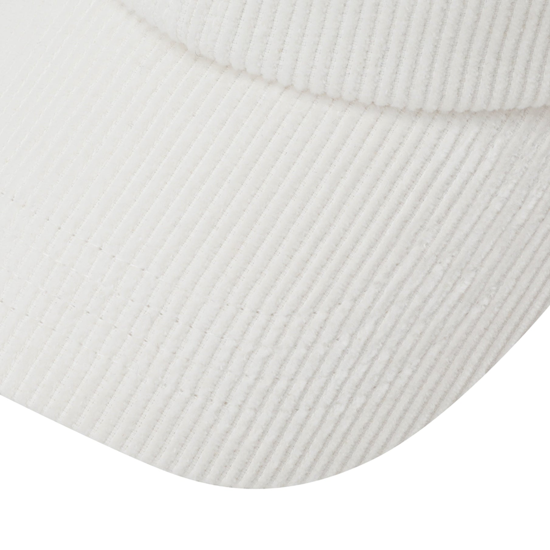 Master Bunny Edition Women&#39;s Fur Cap - White - Erthe Golf