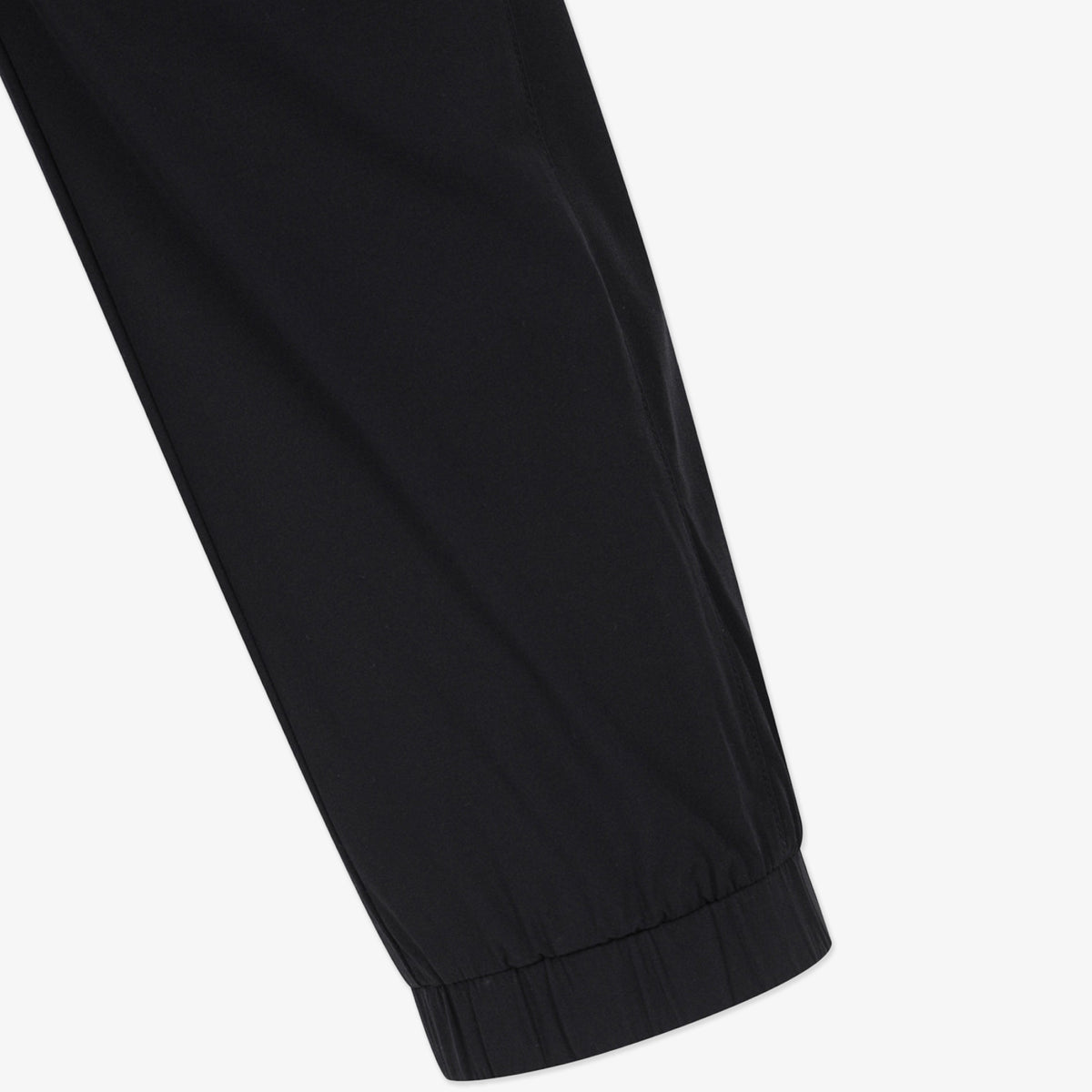Golden Bear Stretchable Woven Cargo Jogger Pants Black - Erthe Golf