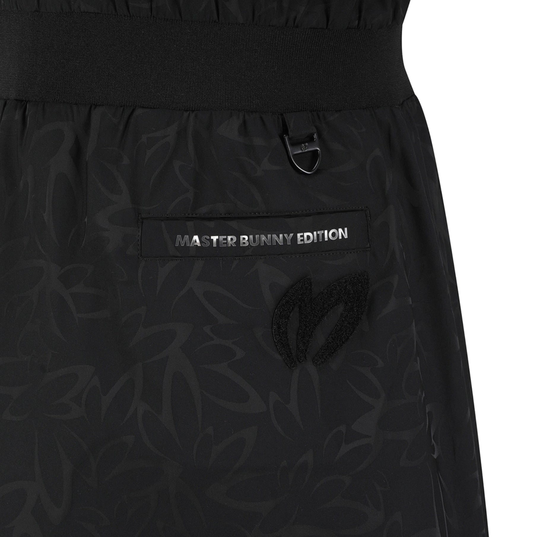 Master Bunny Edition Women&#39;s Zip Dress - Black - Erthe Golf