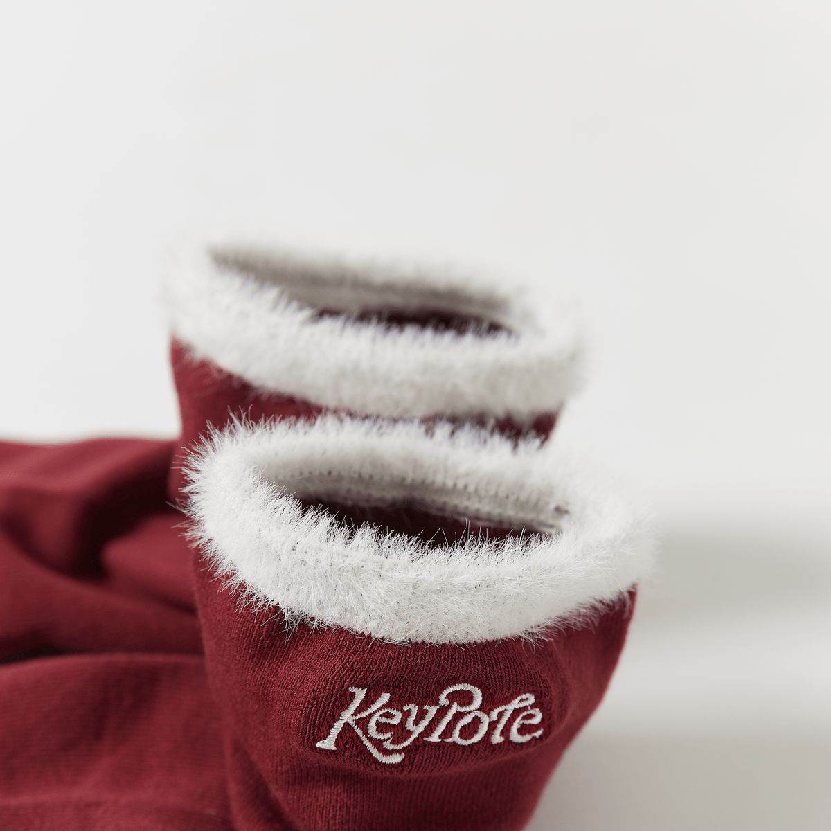 Keypote Women's Fluffy Crew Socks - Burgandy - Erthe Golf