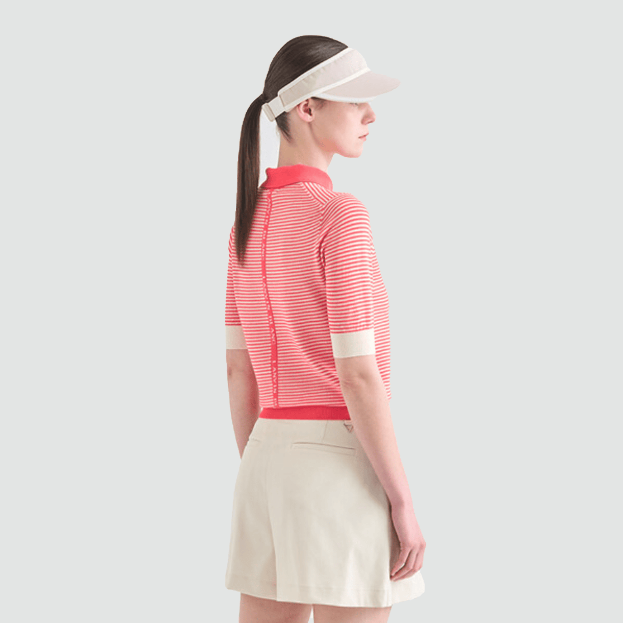 Women's Elastic Waist Shorts - Cream - Erthe Golf