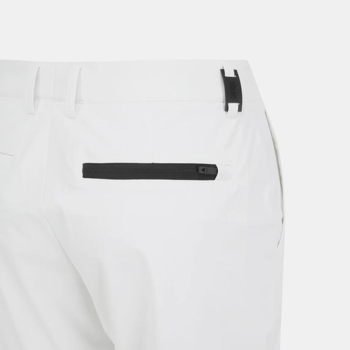 WAAC Essential Short White - Erthe Golf