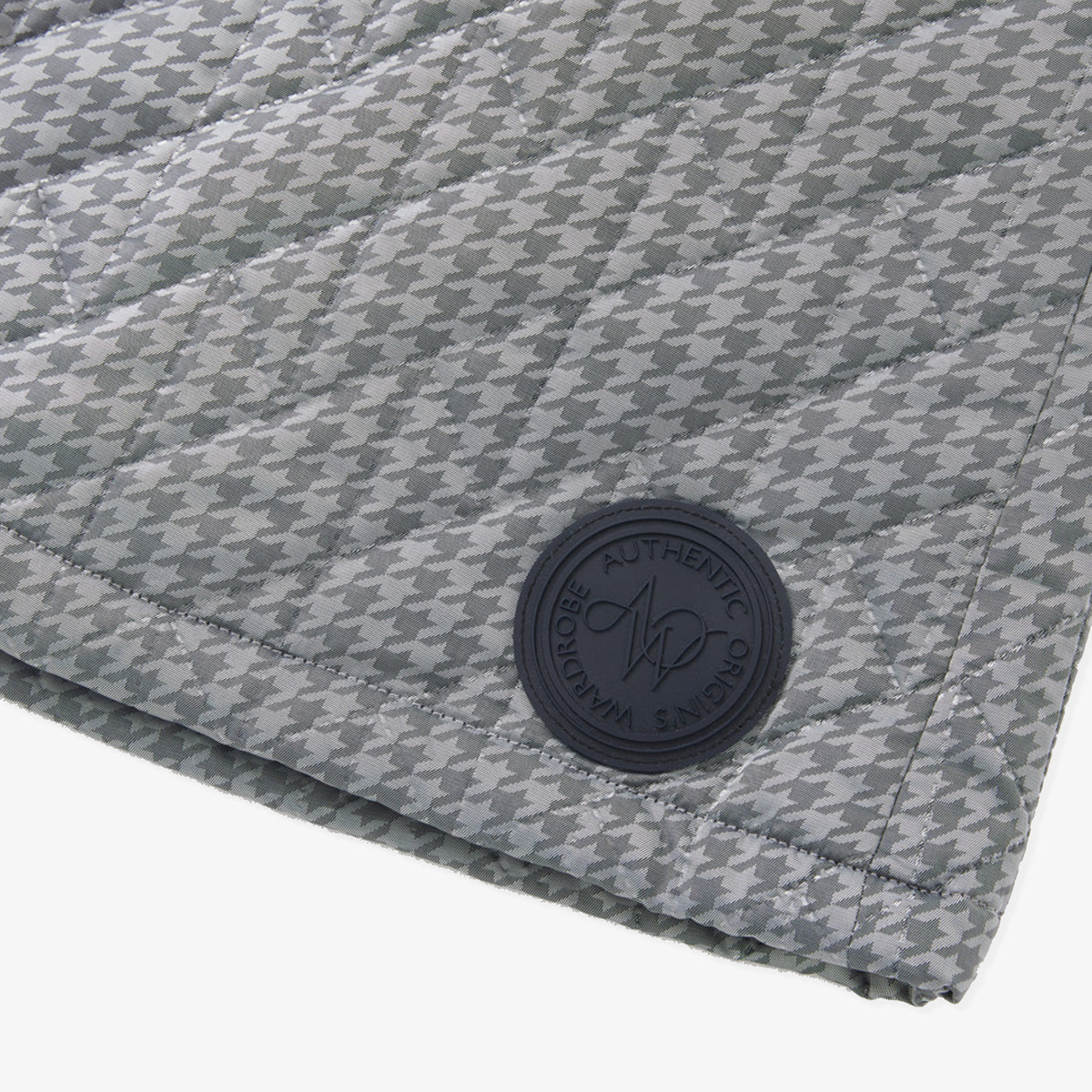 Women's Houndtooth Quilting Skirt - Gray - Erthe Golf